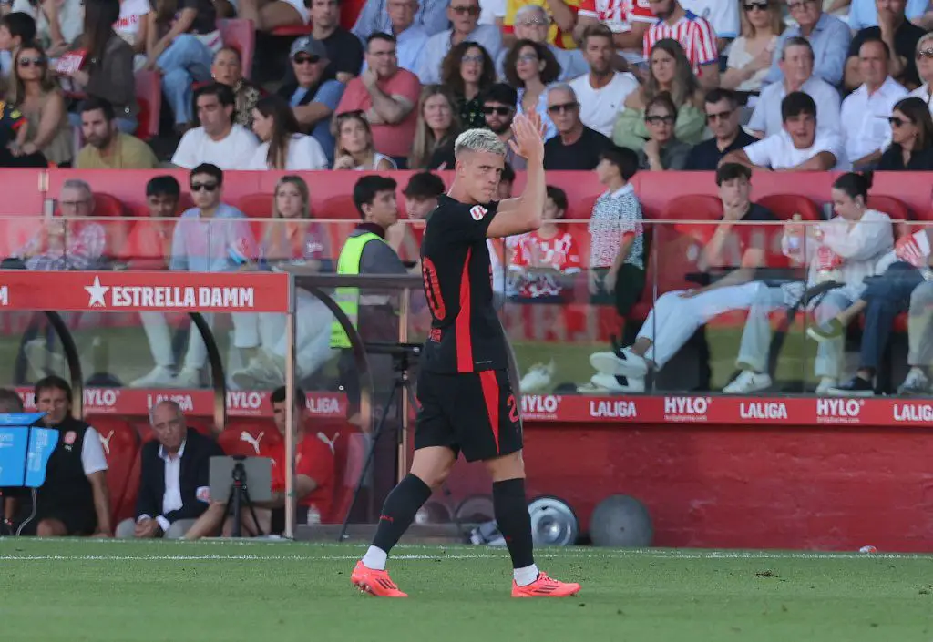 Arsenal y Liverpool atentos a la situación de Dani Olmo en el Barcelona