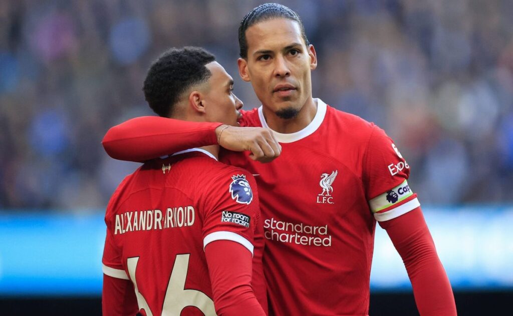 Barcelona busca hacerse con Alexander-Arnold, el objetivo del Real Madrid