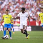 Barcelona y Arsenal se lanzan a por la joya del Sevilla en el mercado de fichajes