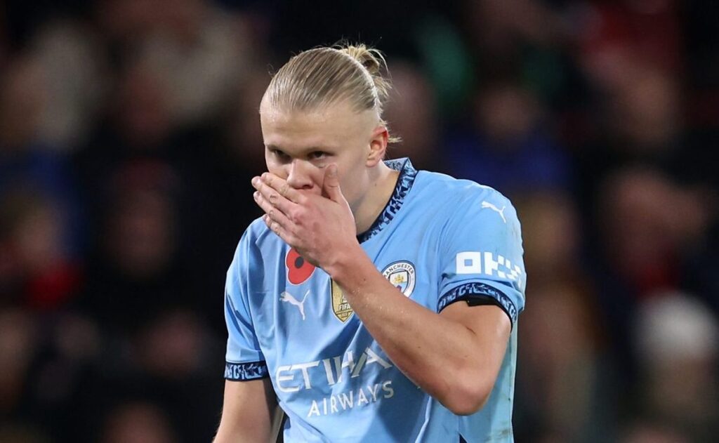 Haaland falla un penalti y Pickford responde con provocación a la camiseta 9