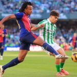 Hansi Flick expresa su decepción tras el empate entre Barcelona y Real Betis