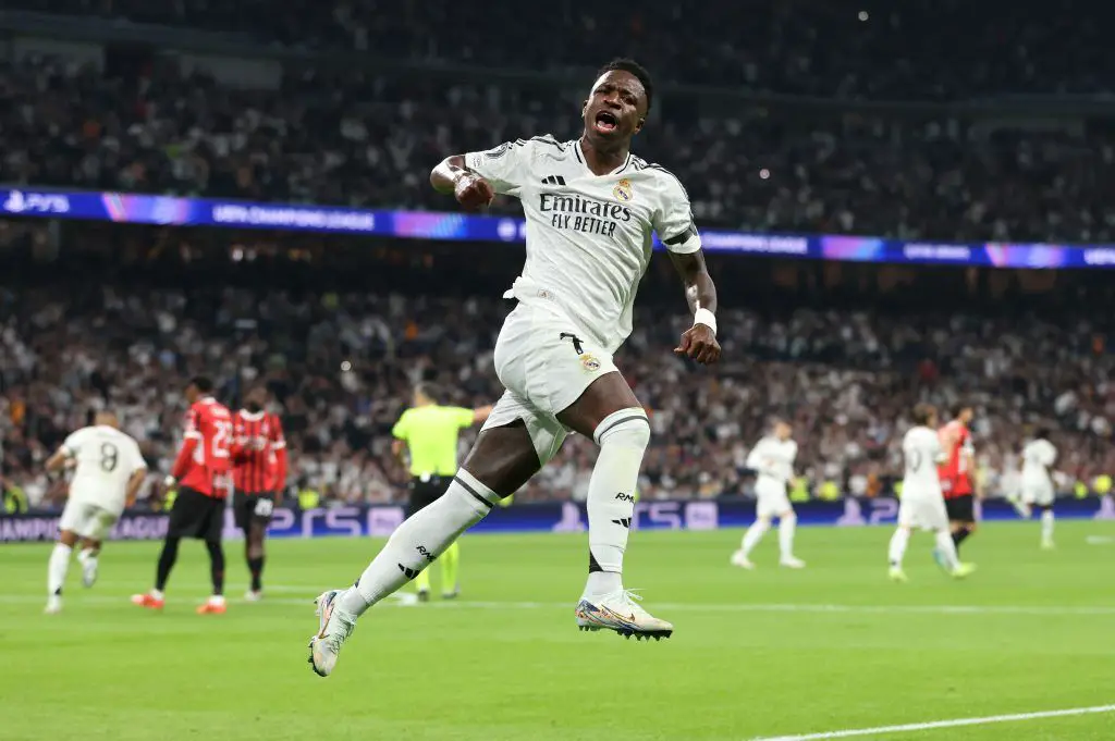 La polémica de La Liga: Aficionados del Barcelona y Atlético reaccionan a la imagen de Vinícius Jr.