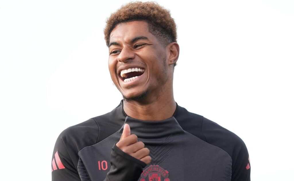 Rashford revela su preferencia por jugar en el Barcelona según medios europeos