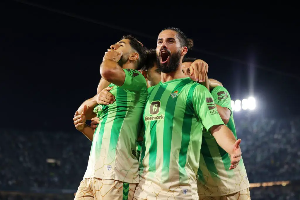 Real Betis enfrenta crisis de lesiones antes del crucial duelo contra el Barcelona