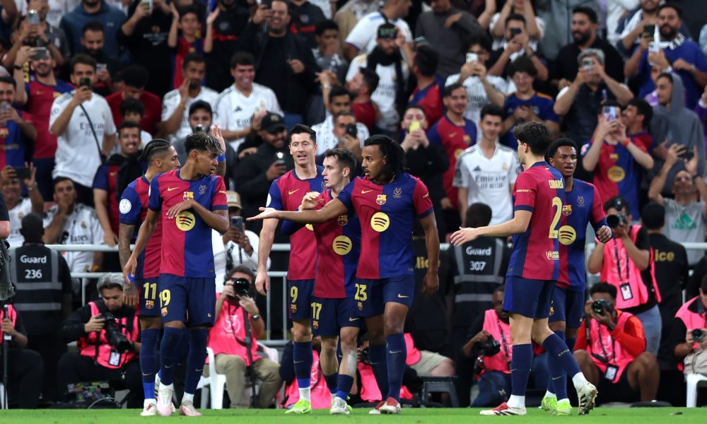 Barcelona celebra un título especial tras vencer al Real Madrid en la Supercopa