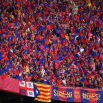 Barcelona restringe a sus jugadores de interactuar con aficionados en medio de tensiones crecientes