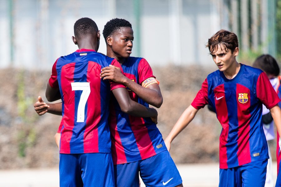 La joya de La Masia de 15 años podría unirse al Manchester City en un contrato de tres años