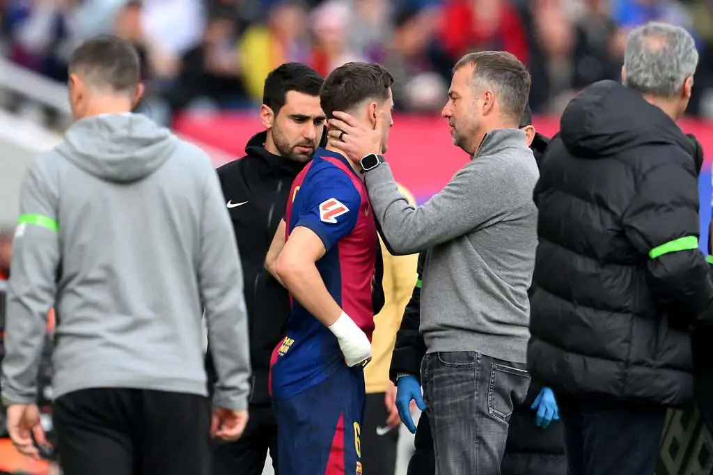 Gavi y su preocupante charla con Barcelona Medic durante el partido contra Alavés