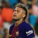 Neymar se aleja del Barcelona tras decisión de Hansi Flick