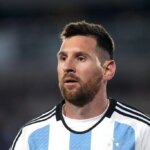 Solo dos jugadores superan en ventas las camisetas de Messi en Barcelona