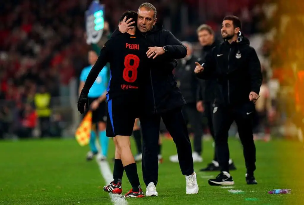 Hansi Flick sugiere descanso para la estrella del Barcelona en el duelo contra Osasuna