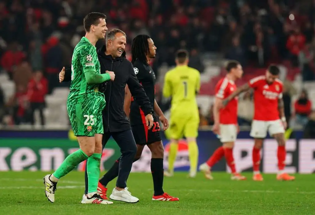 Wojciech Szczę impresiona en su clase magistral ante Benfica: la reacción de Barcelona