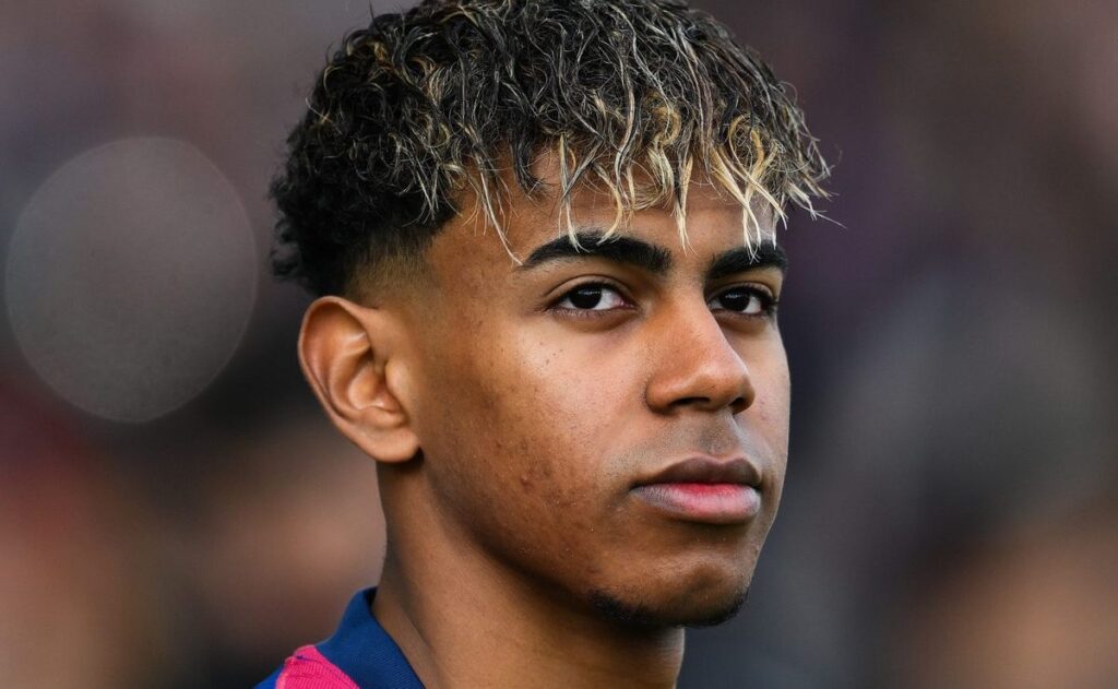 Manchester City busca fichar a Lamine Yamal del Barcelona para la próxima temporada