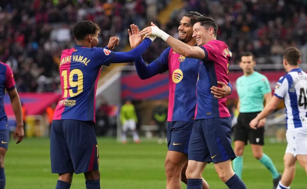 Ronald Araújo en la mira del Al Nassr: ¿un nuevo destino para el defensor del Barça?