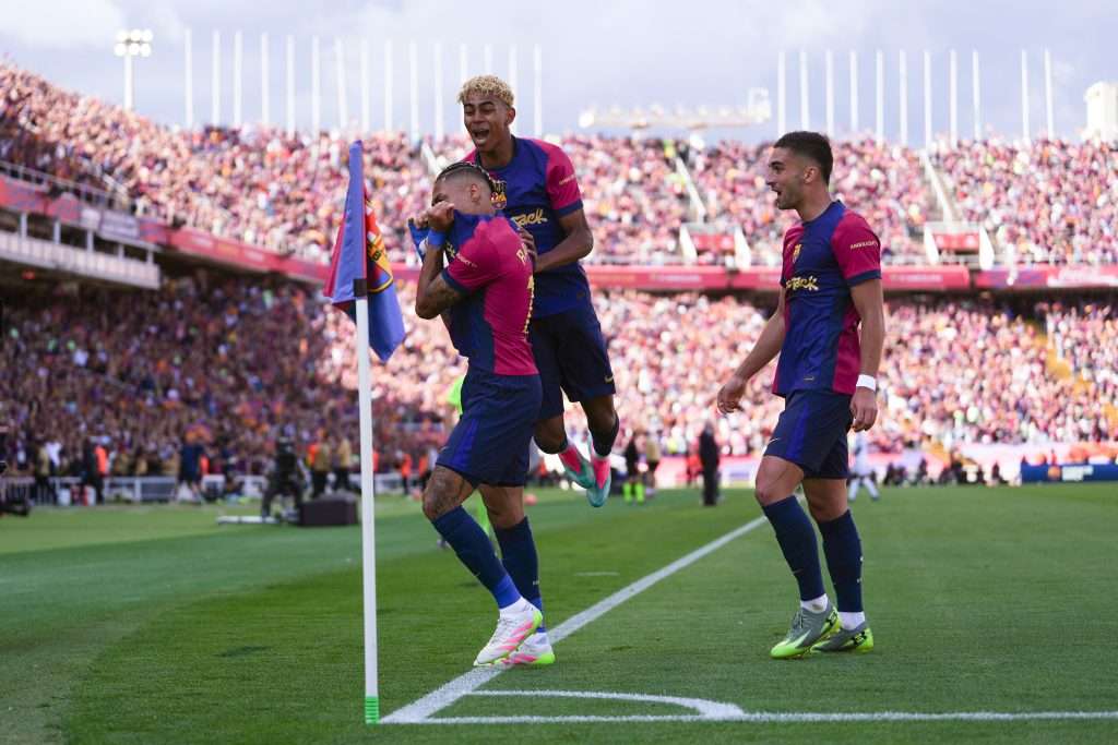 Barcelona busca superar a Real Madrid en la batalla por el récord de Clásicos esta temporada