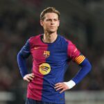 Frenkie de Jong reflexiona sobre la eliminación del Barcelona en la UCL y su impacto emocional