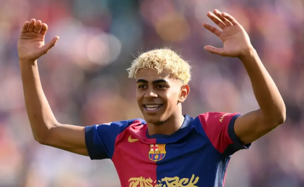 Lamine Yamal renueva con el Barcelona: todo lo que necesitas saber sobre su nuevo contrato