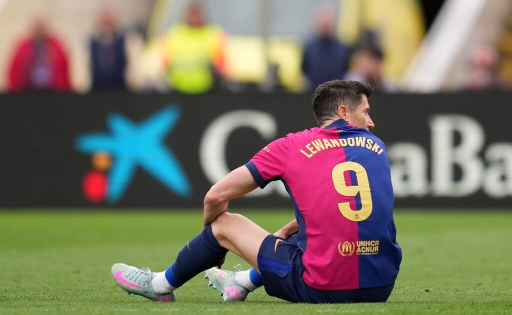 Lewandowski regresa de la lesión, pero inicia en el banco ante el Inter
