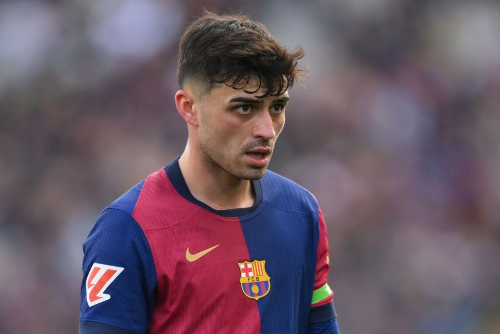 Pedri critica al árbitro tras la eliminación del Barcelona en la UCL: un eco familiar