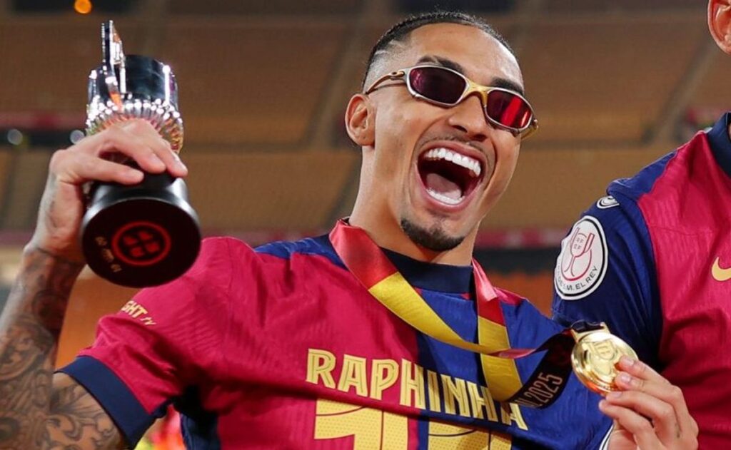 Raphinha lanza un llamado a Neymar para unirse al FC Barcelona en la próxima temporada