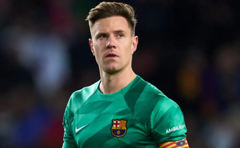 Ter Stegen en la cuerda floja: su futuro en el Barcelona pende de un hilo