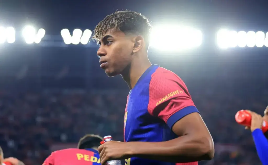 Yamal a un paso de renovar con el FC Barcelona: Detalles de la negociación en curso