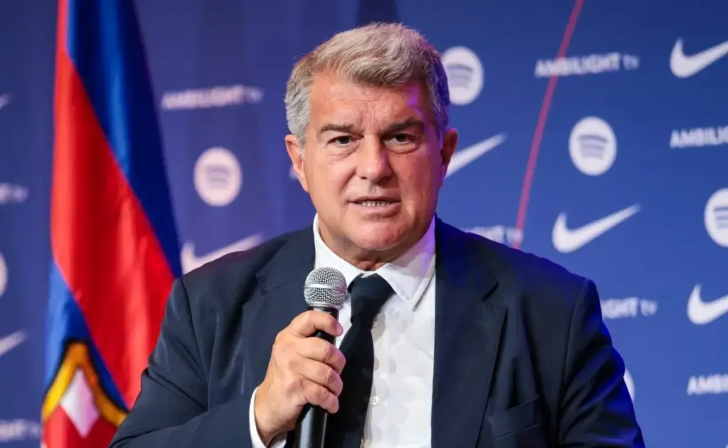 Barcelona se prepara para un gran fichaje bajo la regla 1:1, revela Joan Laporta