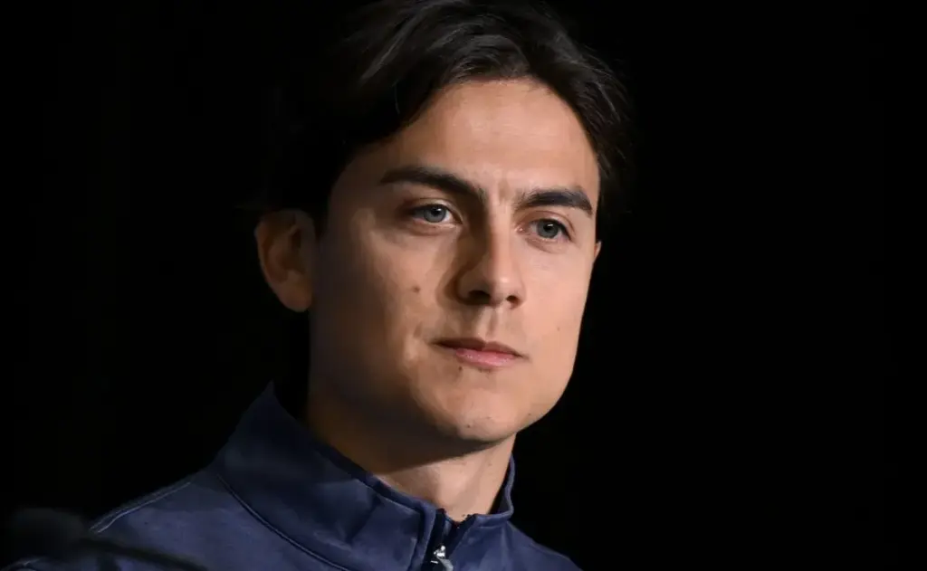 Dybala se acerca al Barcelona tras aceptar una reducción salarial