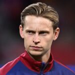 Frenkie de Jong y la posible salida de nueve jugadores del Barcelona: ¿Qué significa para el futuro del club?