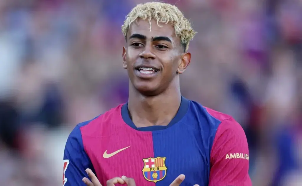Lamine Yamal deja huella en el FC Barcelona: Deco refuerza su perfil y posición