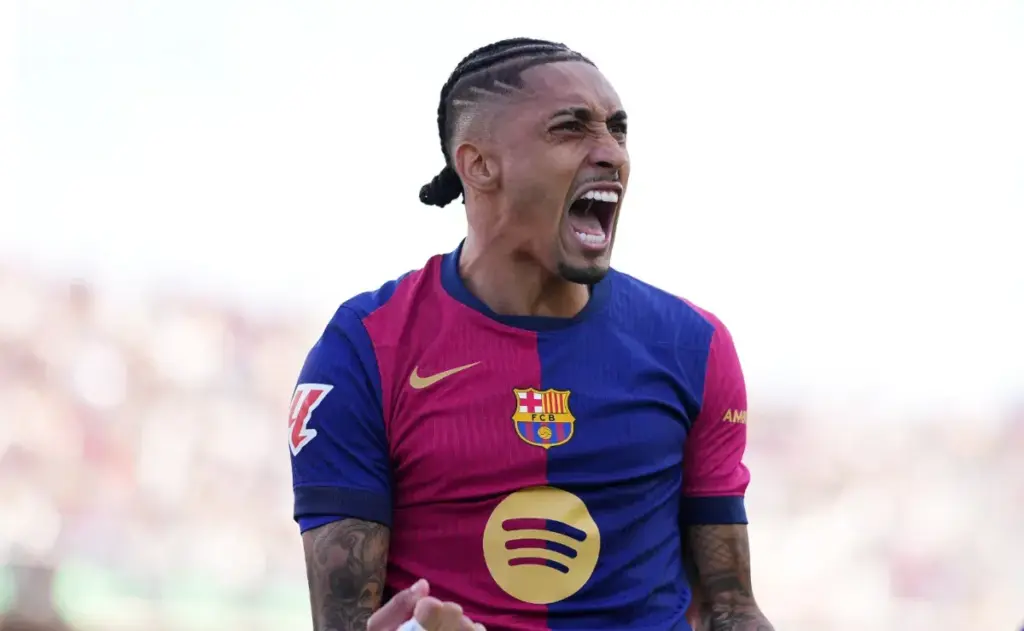 Raphinha se mantiene como titular indiscutible en el Barça frente a Nico Williams