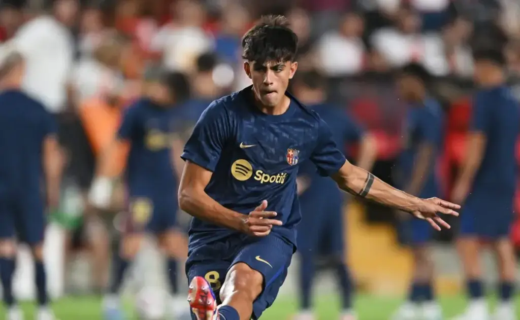 Barcelona busca asegurar el futuro de Marc Bernal, la nueva joya de La Masia