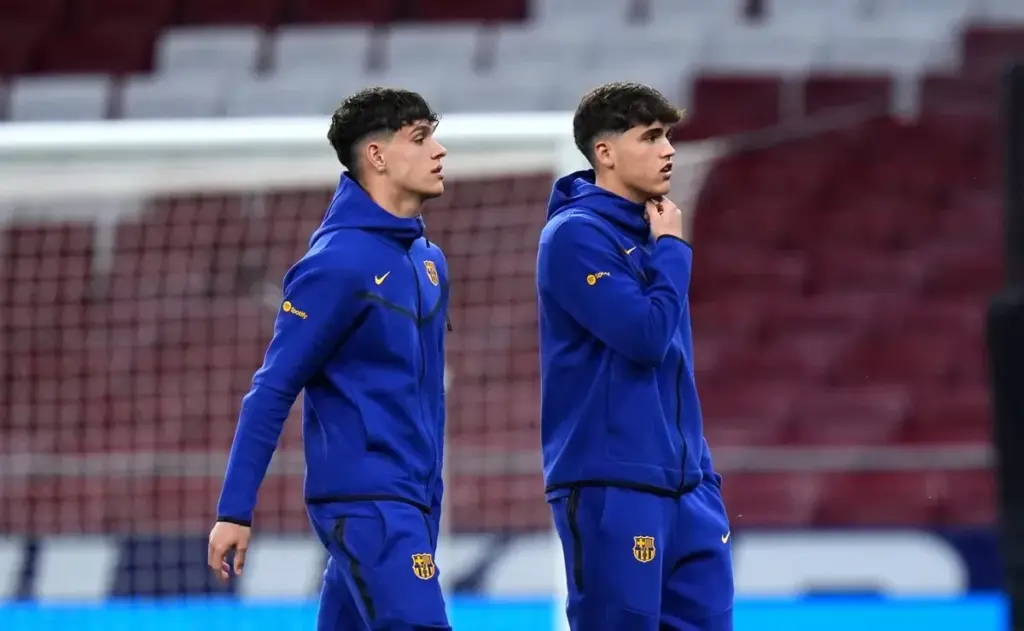 Barcelona busca reforzar su plantilla: negociaciones por Héctor Fort y otros dos futbolistas