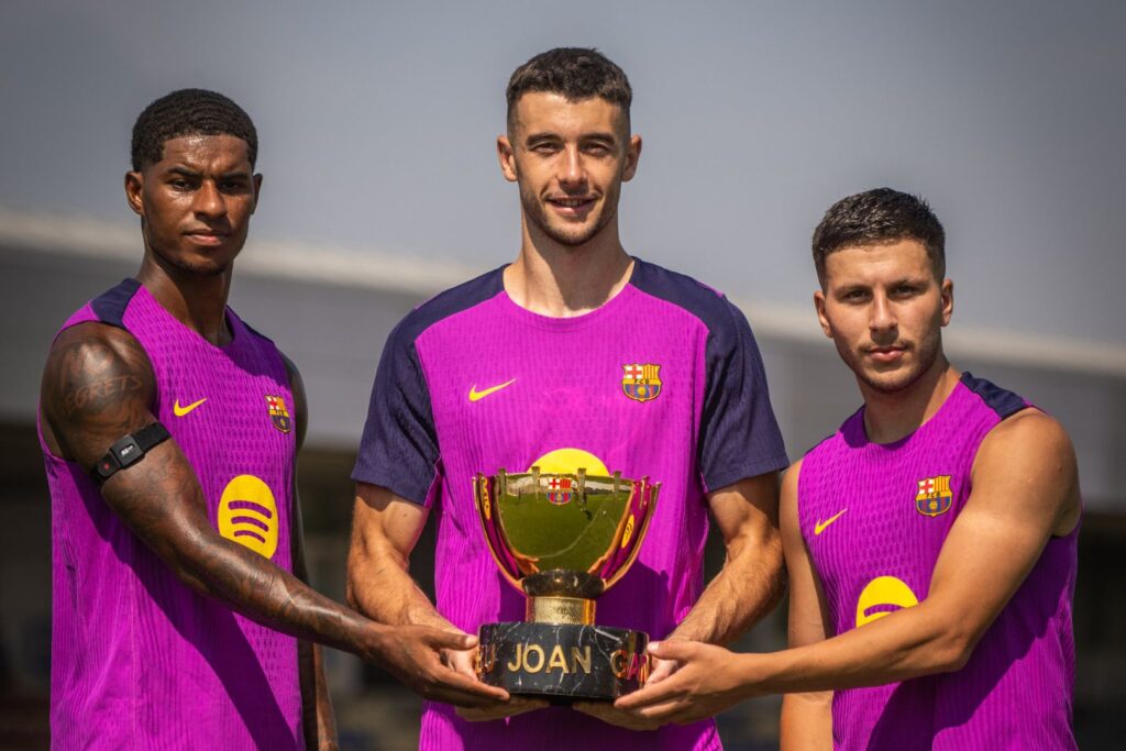 Barcelona se enfrenta a Como: Claves y expectativas del emocionante duelo