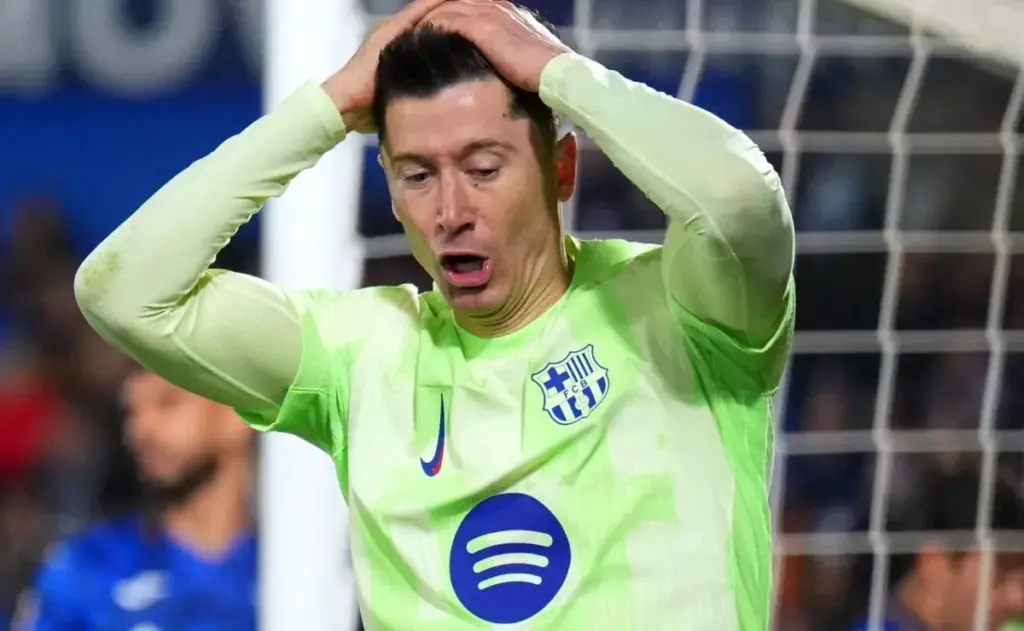 Barcelona se enfrenta a una crisis: Lewandowski y Olmo en duda por lesiones