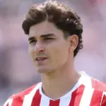 Barcelona tiene una estrategia para fichar a Julián Álvarez del Atlético de Madrid
