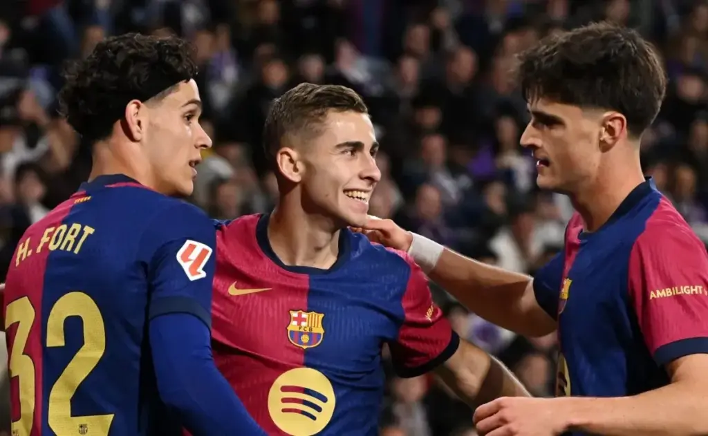 La joya de La Masia podría unirse al PSG: ¿un adiós inesperado para el Barça?