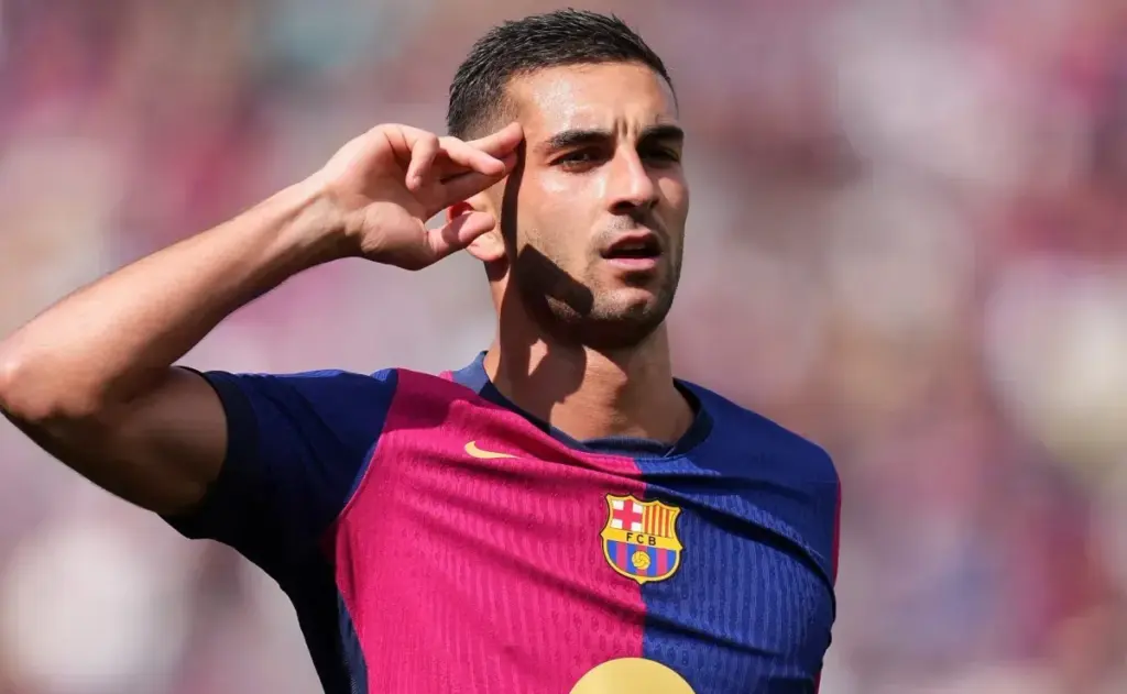 Barcelona dispuesto a negociar a Ferran Torres con el Manchester United bajo una condición clave