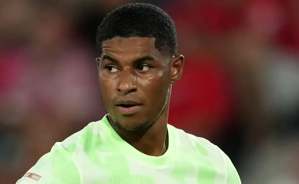 Barcelona evalúa el futuro de Rashford tras problemas de adaptación en el equipo