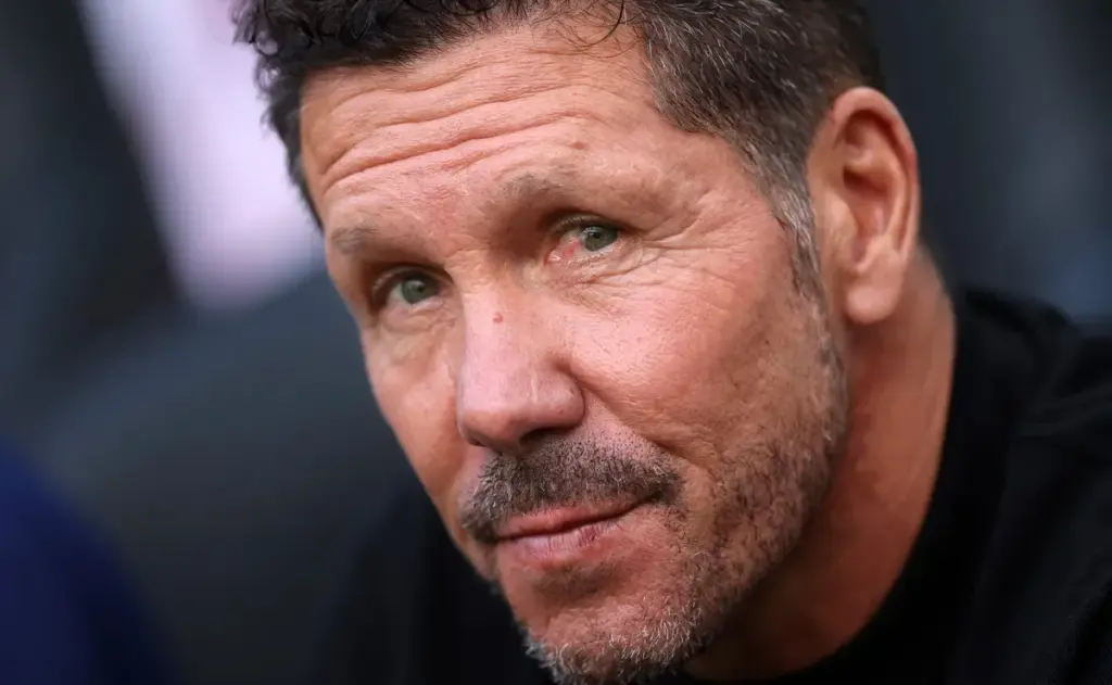 Diego Simeone analiza el estilo del Barcelona y sugiere un futuro diferente para el club