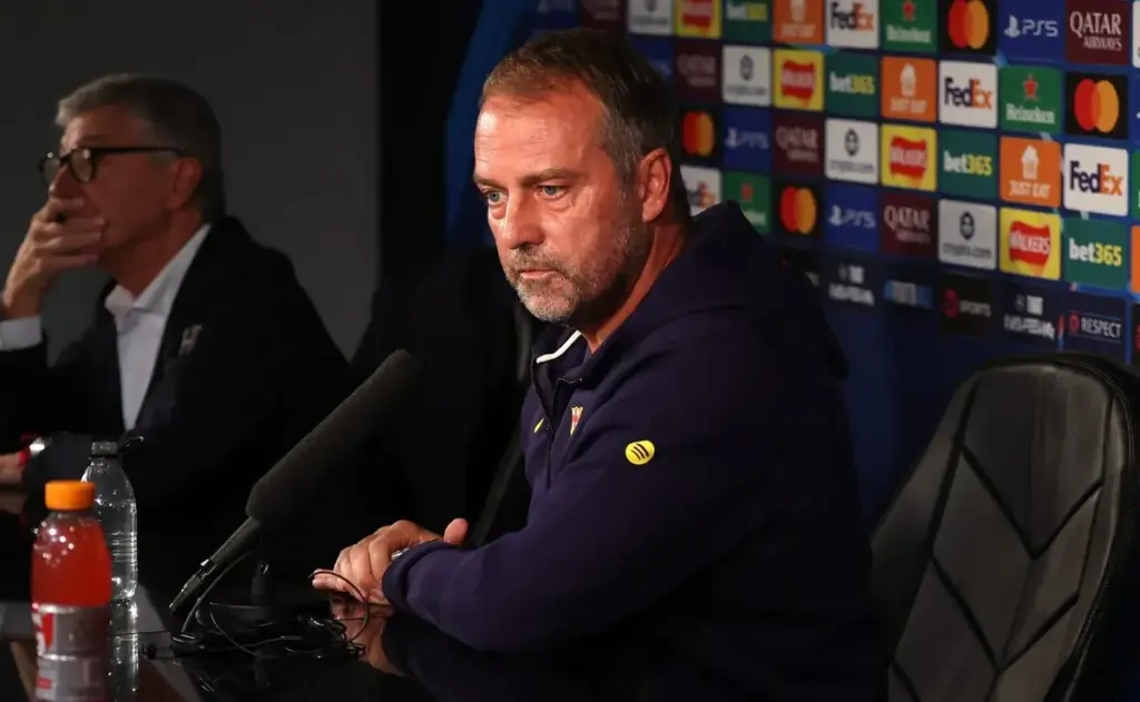 Flick ajusta su estrategia: Barcelona se prepara para el desafío ante Newcastle
