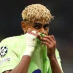 Lamine Yamal será titular ante el Valencia según Hansi Flick