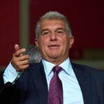El interés del presidente del Barcelona por un delantero de clase mundial que podría cambiar el equipo